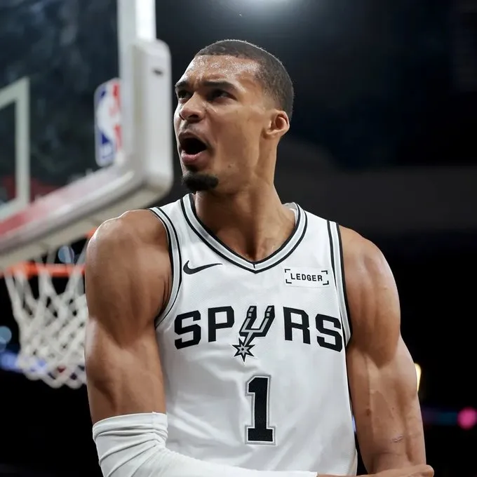多位NBA内线球员瞄准马刺，欲与文班亚马联手