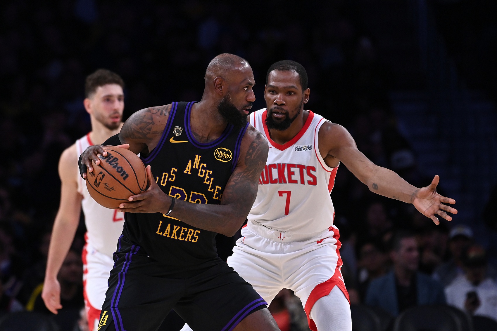 回顾NBA赛季：薪资王表现盘点 詹杜库依旧出色伤病困扰多