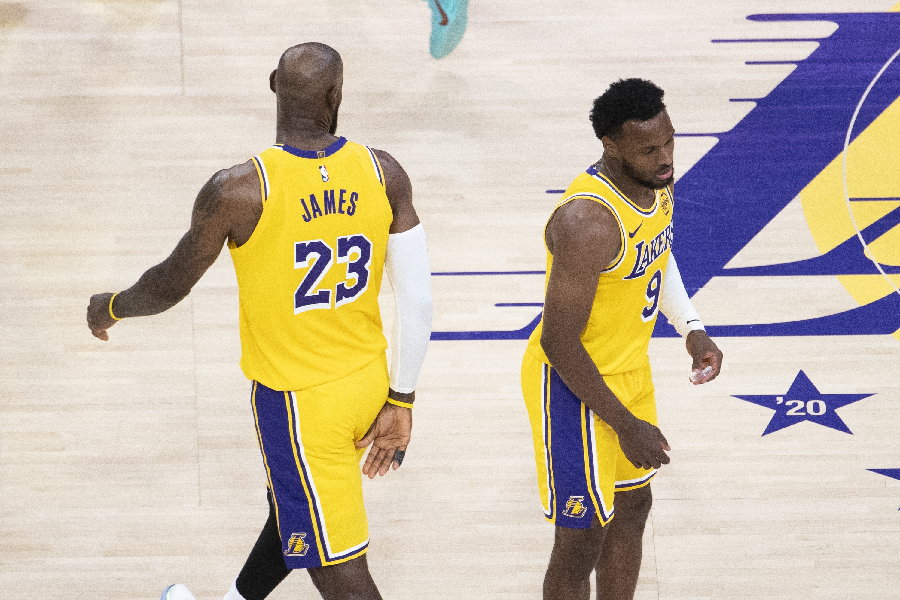 凯文·加内特：勒布朗回归骑士助力布朗尼NBA生涯发展