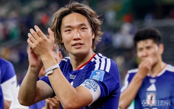 板仓滉谈世界杯：首发出场紧张，但球队胜利让我欣慰