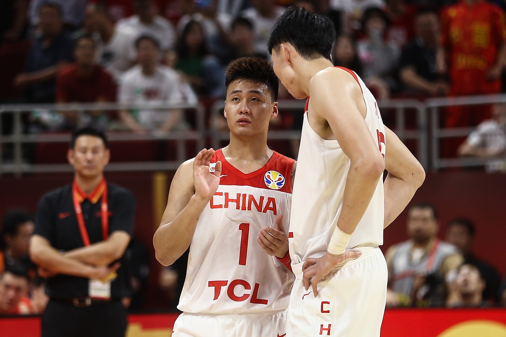 回顾历史时刻：李楠昔日掌舵赵睿与周琦，你记忆中的场景是何模样？