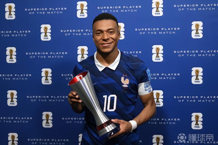 姆巴佩闪耀法国世界杯，独中两元荣膺最佳