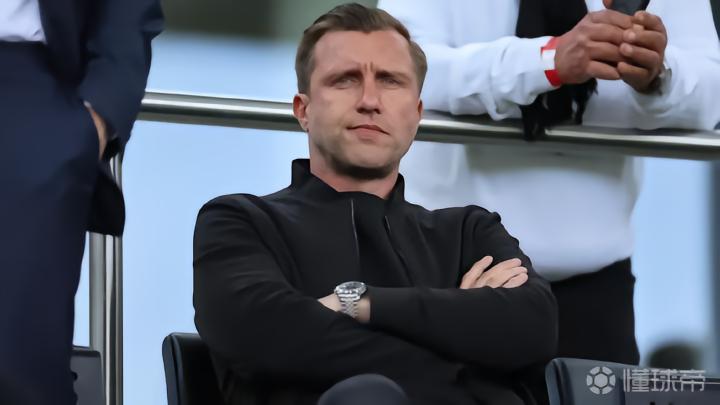 法兰克福总监克勒舍合同藏特殊条款，拜仁多特有机会低价签下他