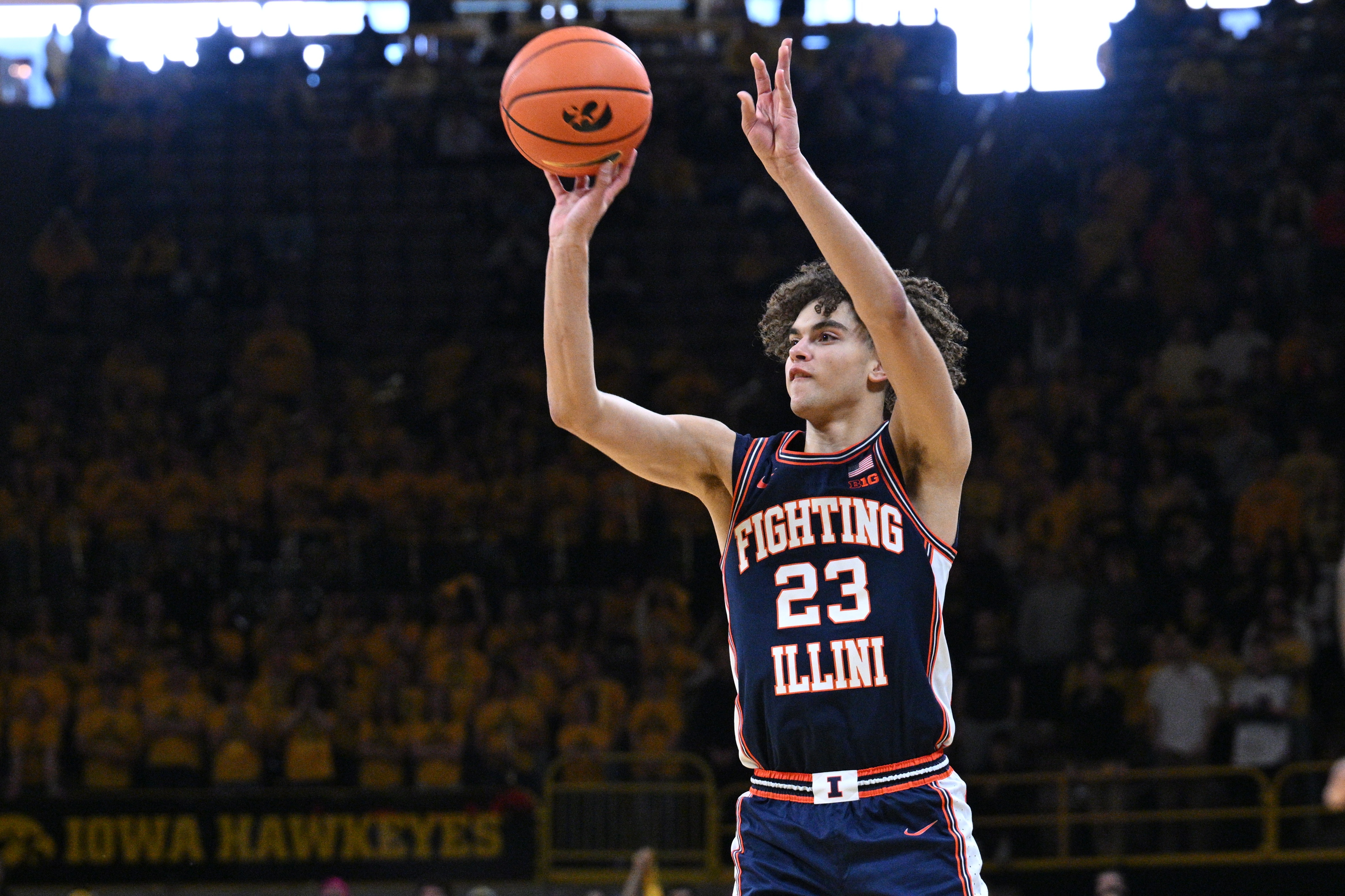 快船高层透露：众多球队询问5号签，快船坚定选择瓦格勒
