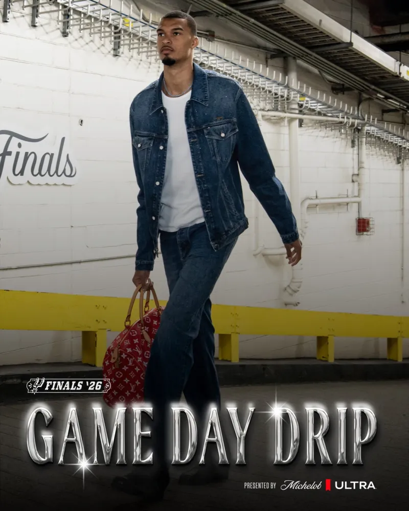 背水一战！马刺社媒晒文班&卡斯尔&哈珀入场穿搭照