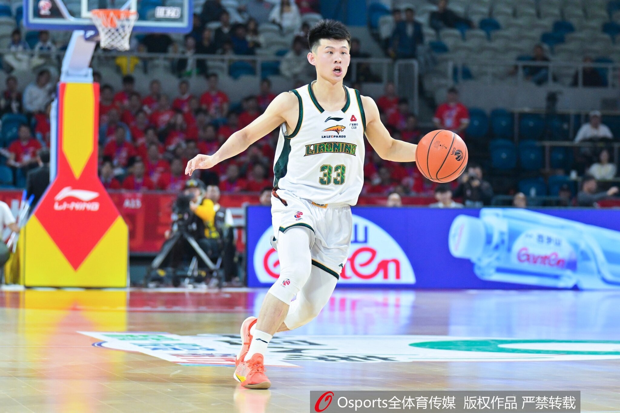 山东男篮追求王岚嵚，欲出高价转会费促成交易