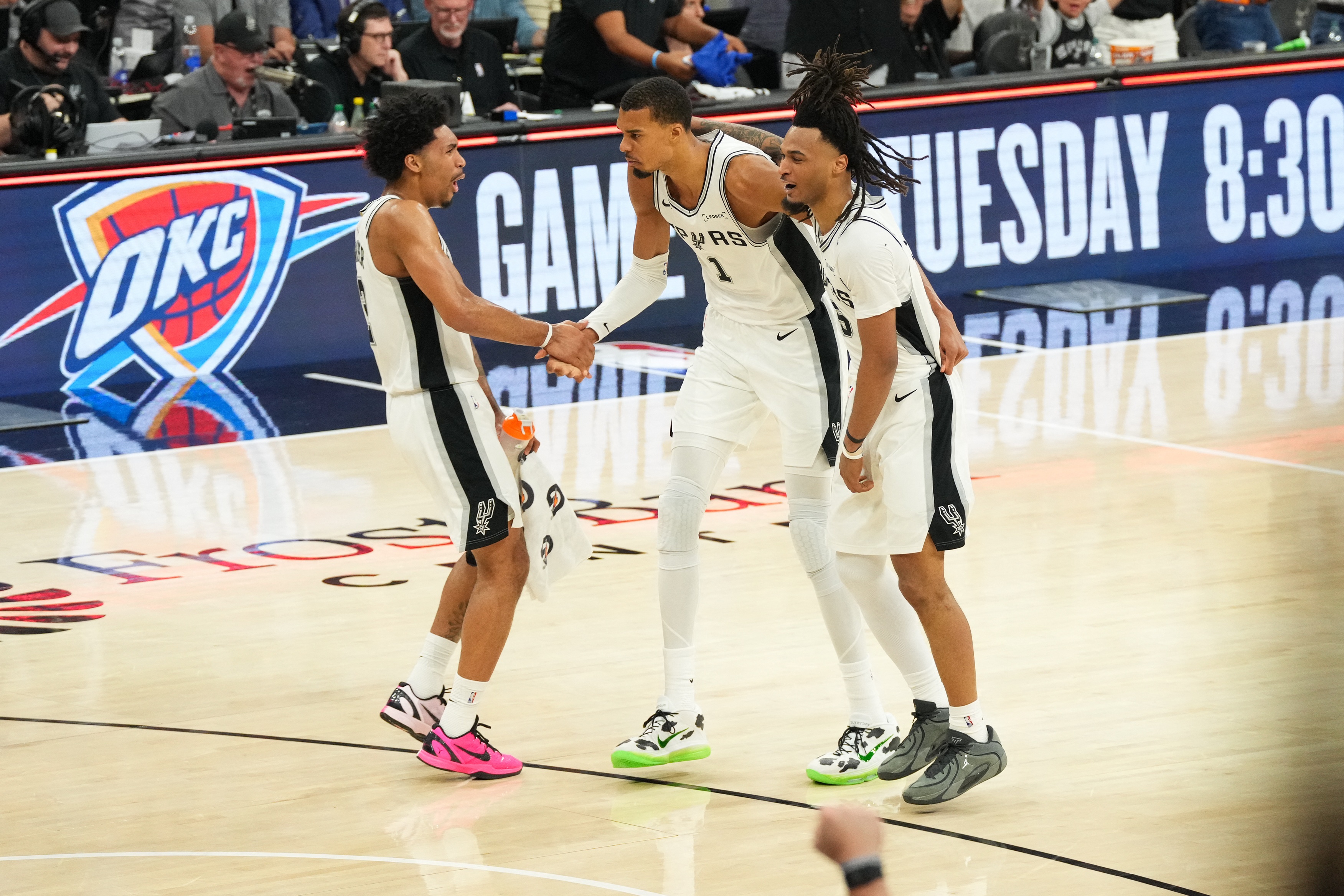 马刺连选文班卡斯尔哈珀！火媒：NBA随即禁止球队连续3年获Top5签