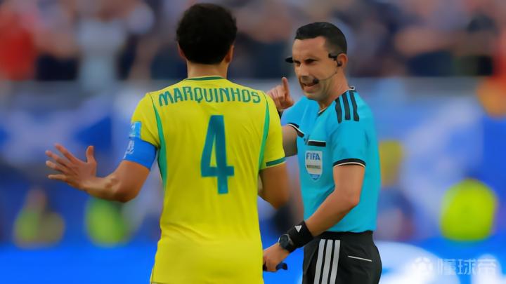 巴西向FIFA提出申诉，要求墨西哥裁判塞萨尔-拉莫斯被停职