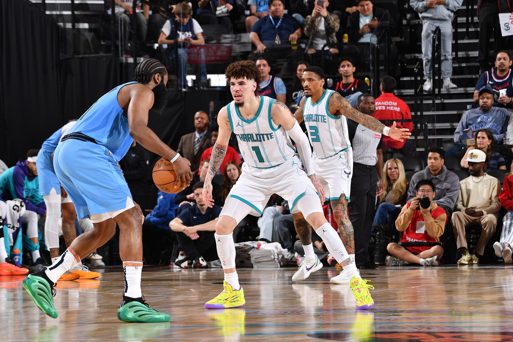 现役NBA球员防守难题：球爹鲍尔直言儿子与哈登皆难防守