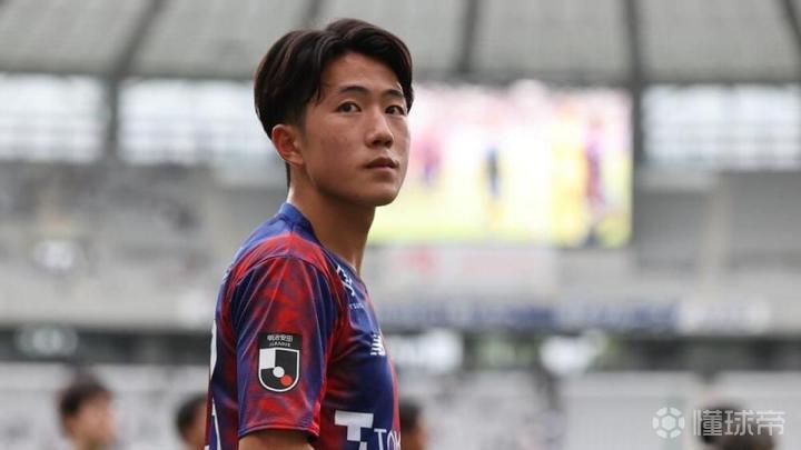 日本新星佐藤龙之介加盟瓦伦西亚，欧洲联赛对日本球员关注升温