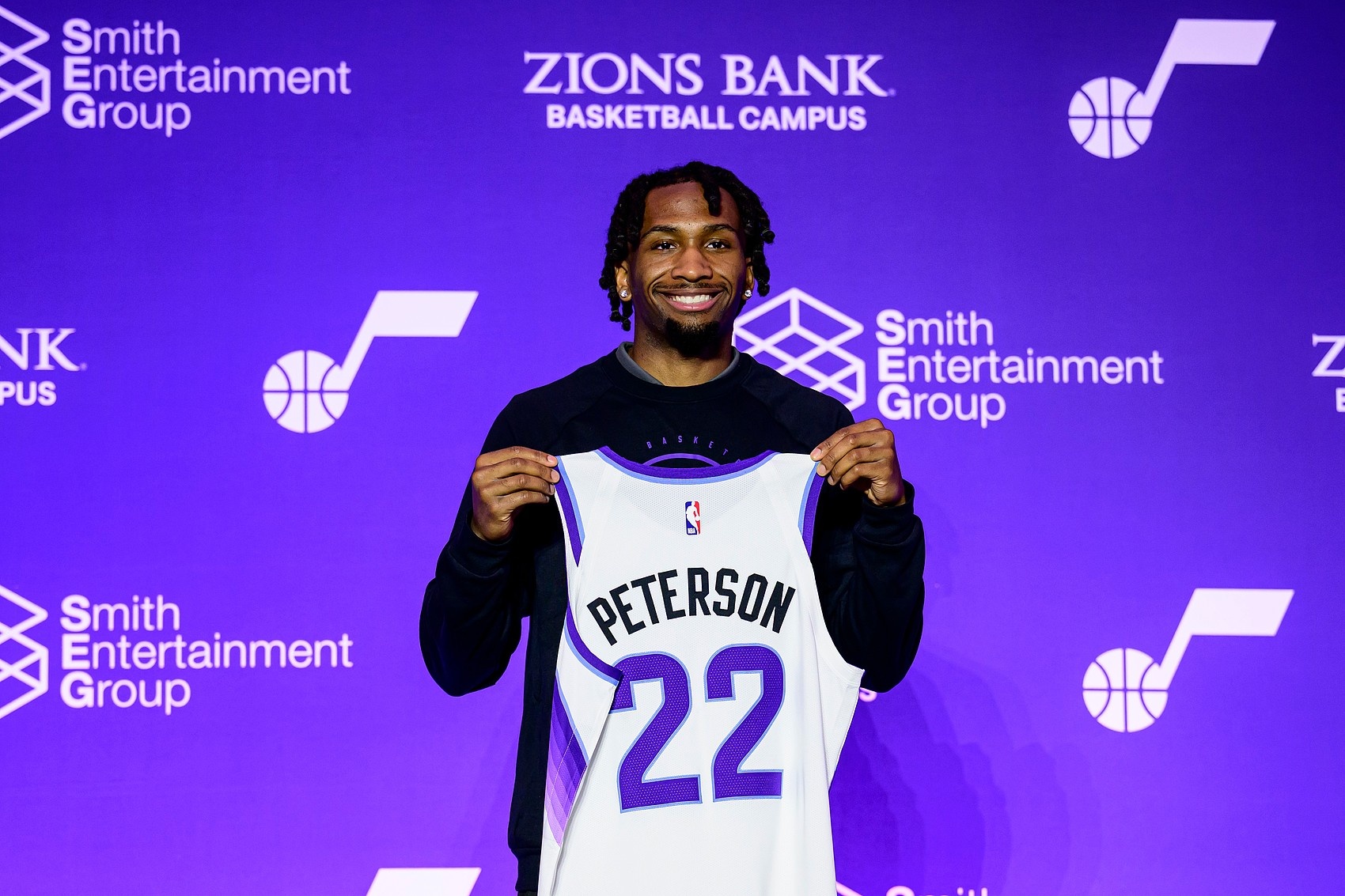 彼得森透露崇拜科比，以防守为己任，力求在NBA防守端发挥出色