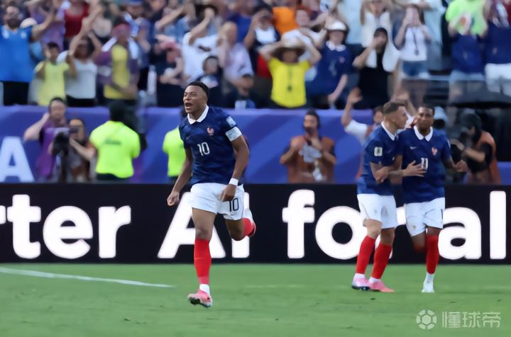 法国队半场优势明显，1-0领先瑞典，姆巴佩进球奠定胜局