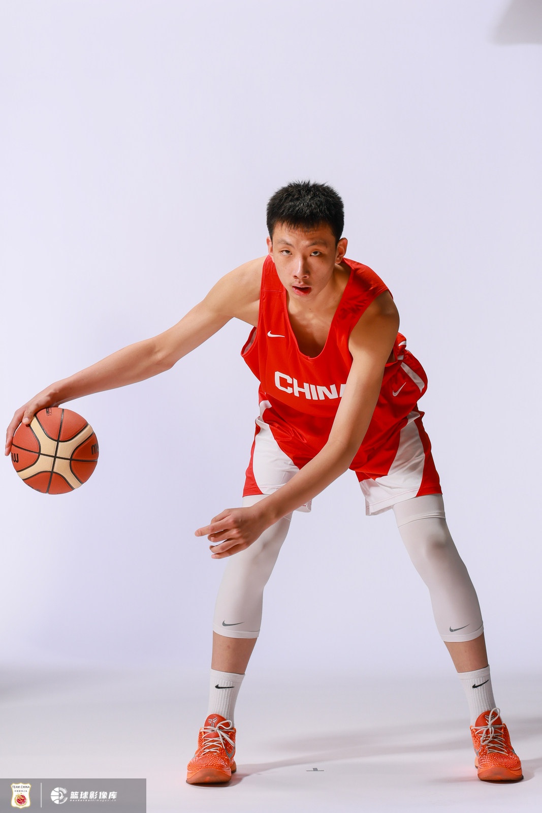 法甲南泰尔92俱乐部对赵博新表达兴趣，中国U17男篮新星受瞩目