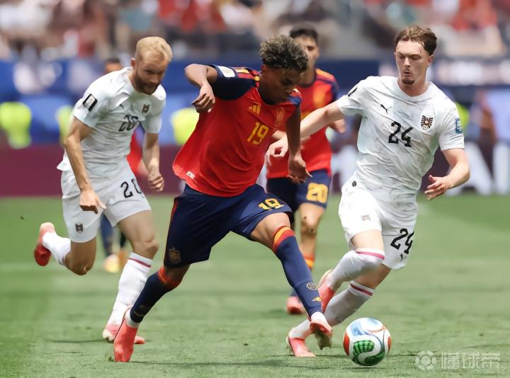 西班牙在世界杯淘汰赛中以3-0击败奥地利，创历史零射正记录
