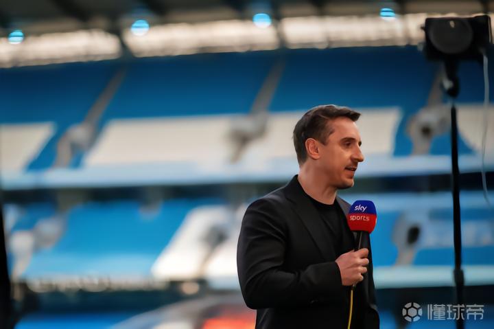 内维尔谈英墨大战或提前：FIFA简直随心所欲，英乙都不会这样