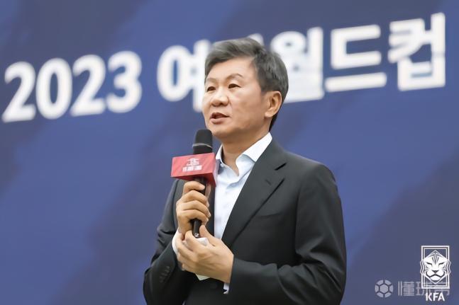 郑梦奎正式辞职，结束长达13年半的韩国足协主席生涯