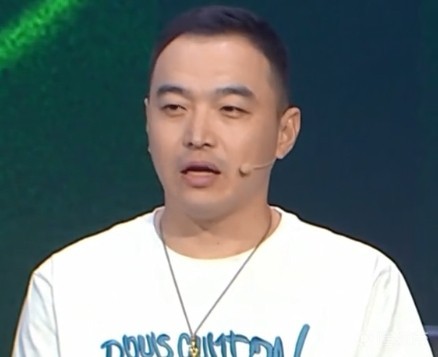 冯潇霆回忆：卡纳瓦罗是我的偶像，如今他成为我的教练，我感到无比幸福