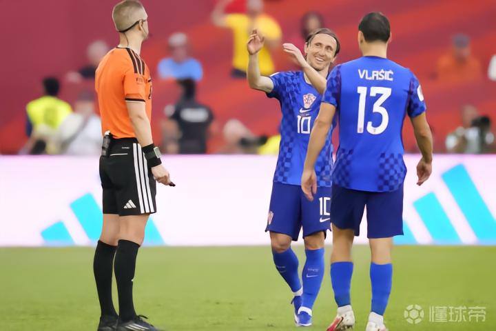 克罗地亚足协向FIFA施压，要求解释葡萄牙比赛判罚争议
