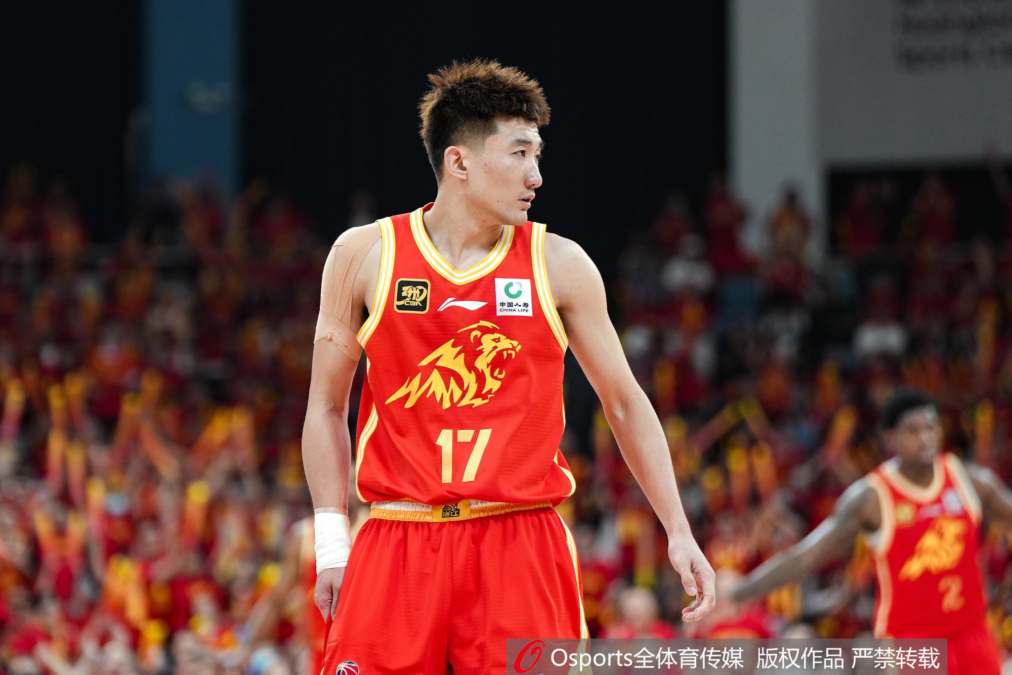 下半场未出场！媒体人：今天广厦做得最正确的就是ban掉了孙铭徽