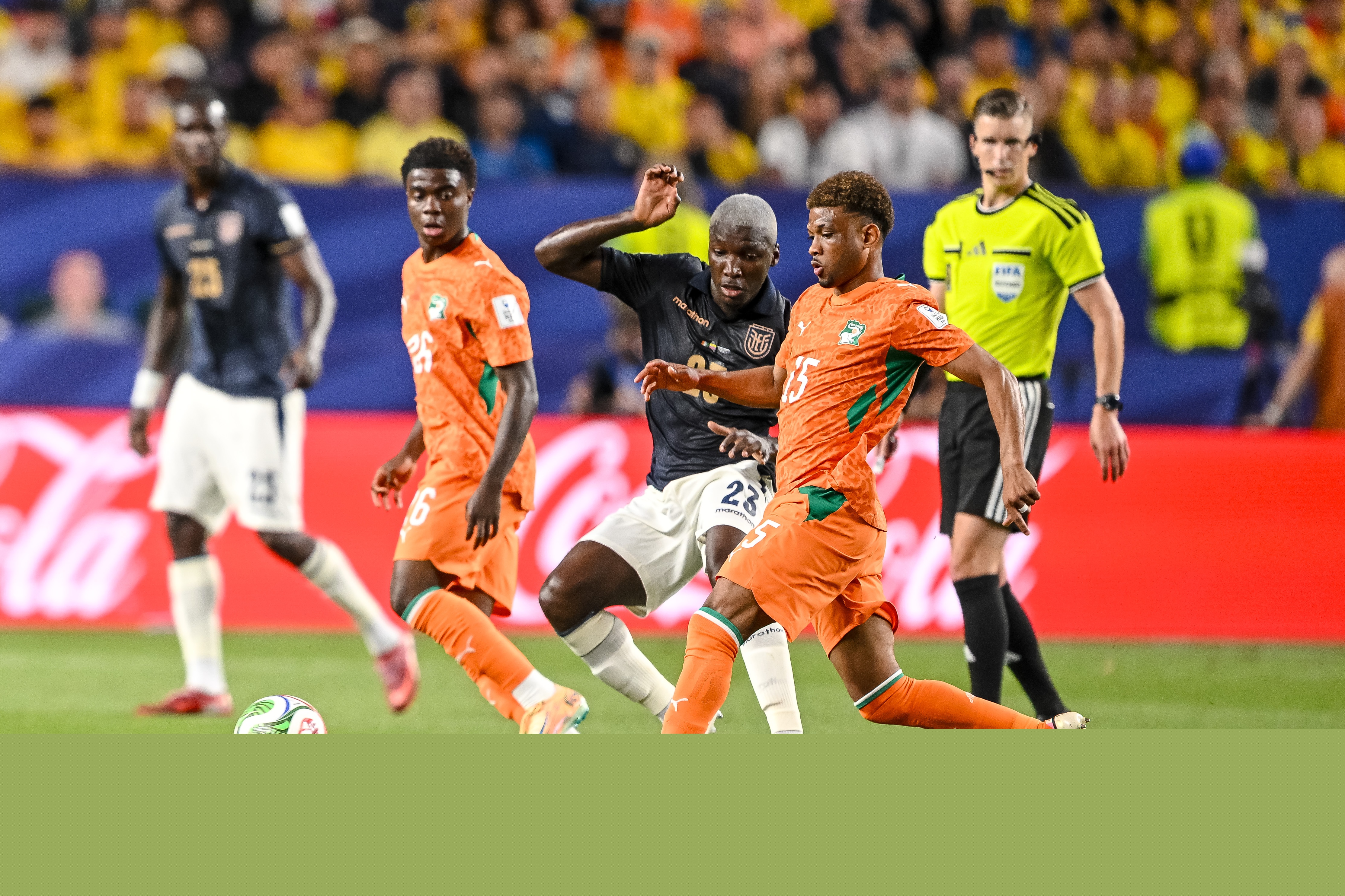世界杯首秀绝杀！阿玛德：我们不是来凑数的；厄瓜多尔对抗很强硬
