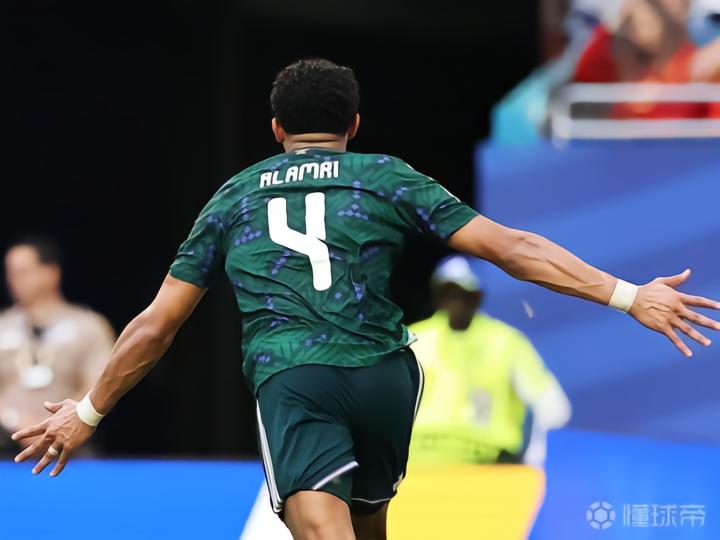 1-0领先乌拉圭，沙特队史第二次世界杯首战先进球