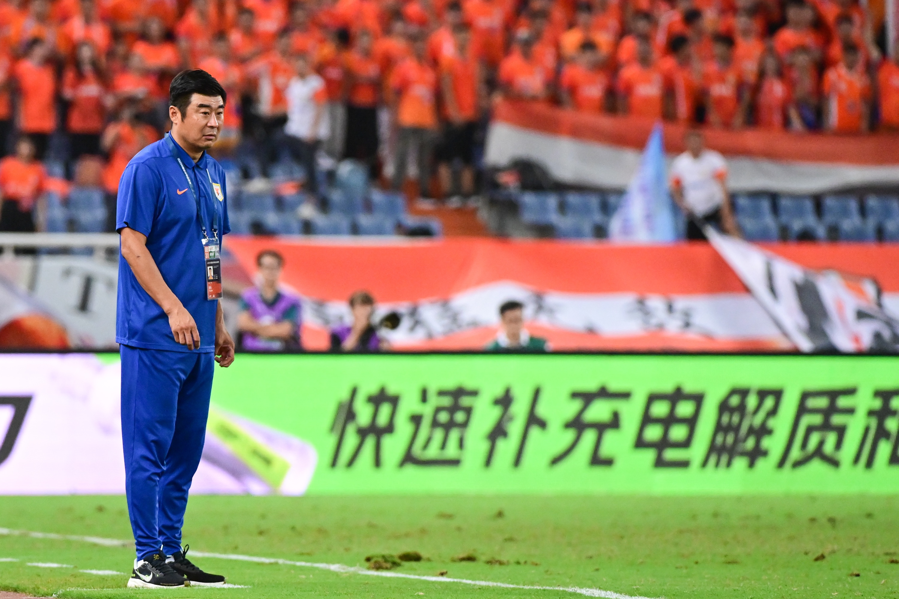 李平康：泰山接近签下不到30岁的一个巴西乌索类型的后腰