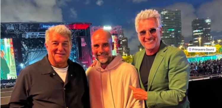 世体：拉波尔塔和瓜迪奥拉现身音乐节，一起观看演出并合影